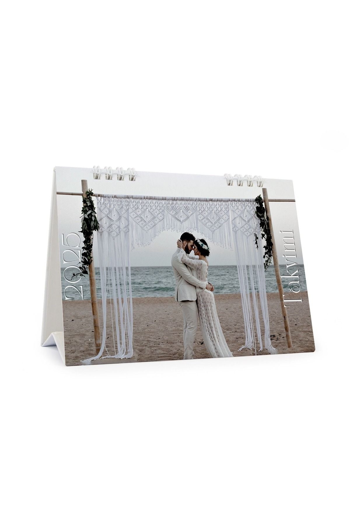 Kişiye Özel Ayaklı Üçgen Takvim 2026 Yılı (A5 Boyutunda) - MementoBoxes